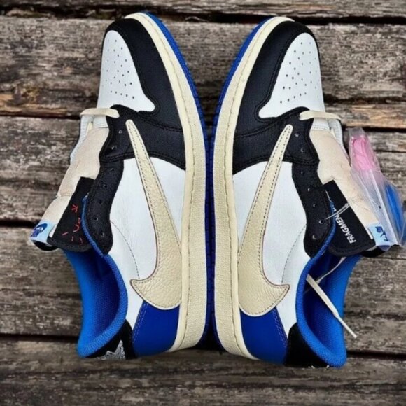 AJ1 Retro Low OG SP x Travi Scot Military Blue - Picture 6 of 7